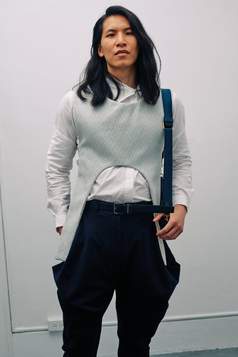 Reversible Harness