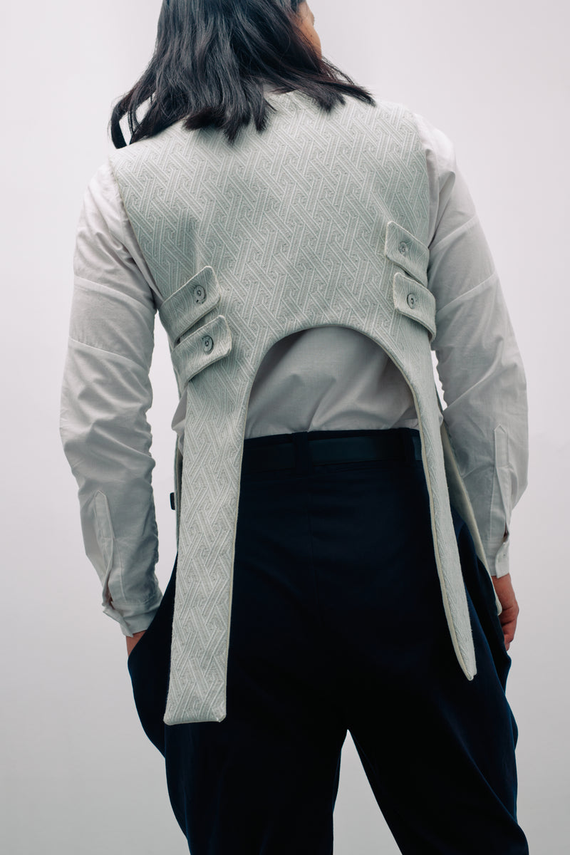 Reversible Harness